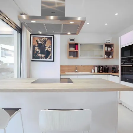 Jardines - Tisaya 1-3 Nature Reserve & Pool View