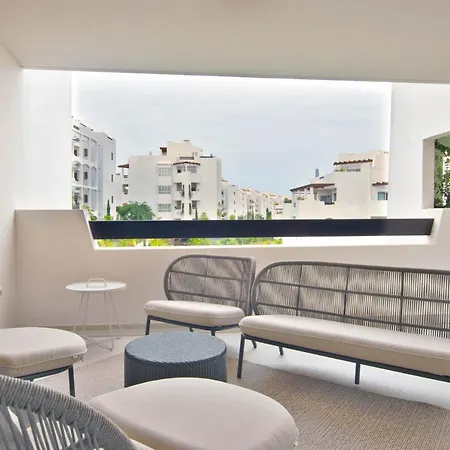 Jardines - Tisaya 1-3 Nature Reserve & Pool View *